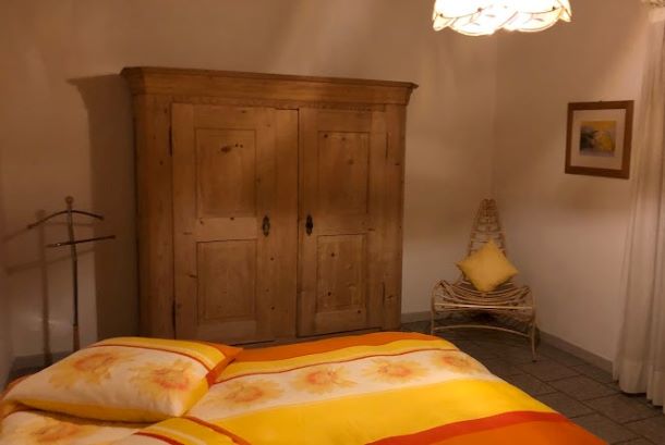 2001 Camera La Mora web